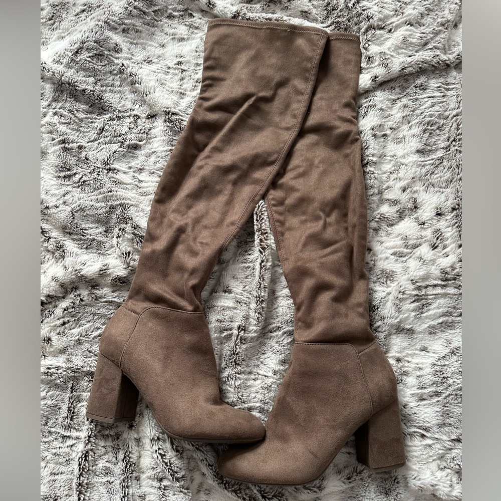 Over the knee boots. Worn once. 7.5